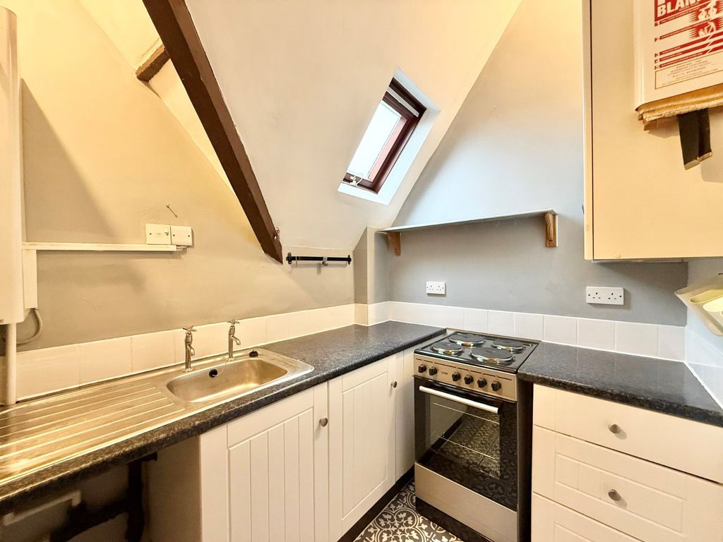 Property photo 3 of 5 Picture No. 04