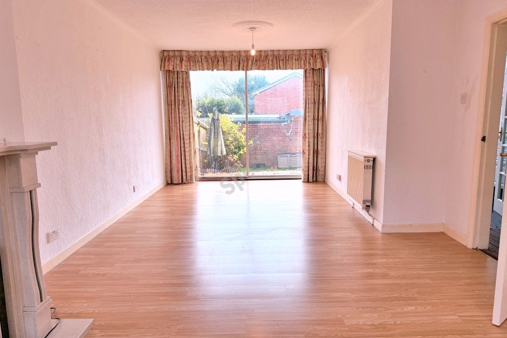 Property photo 3 of 12 Gallery