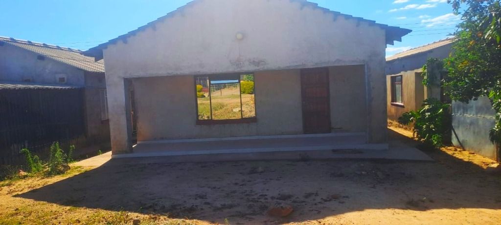 Property photo 1 of 4