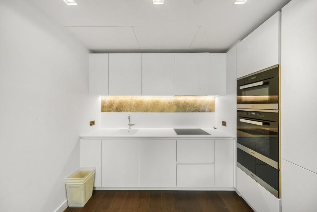 Property photo 2 of 15 Dsc_9004_High