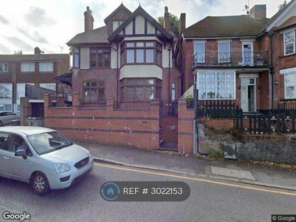 Property photo 1 of 4