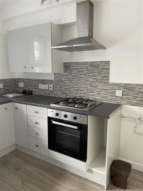 Property photo 3 of 6 Img_2416.Jpg