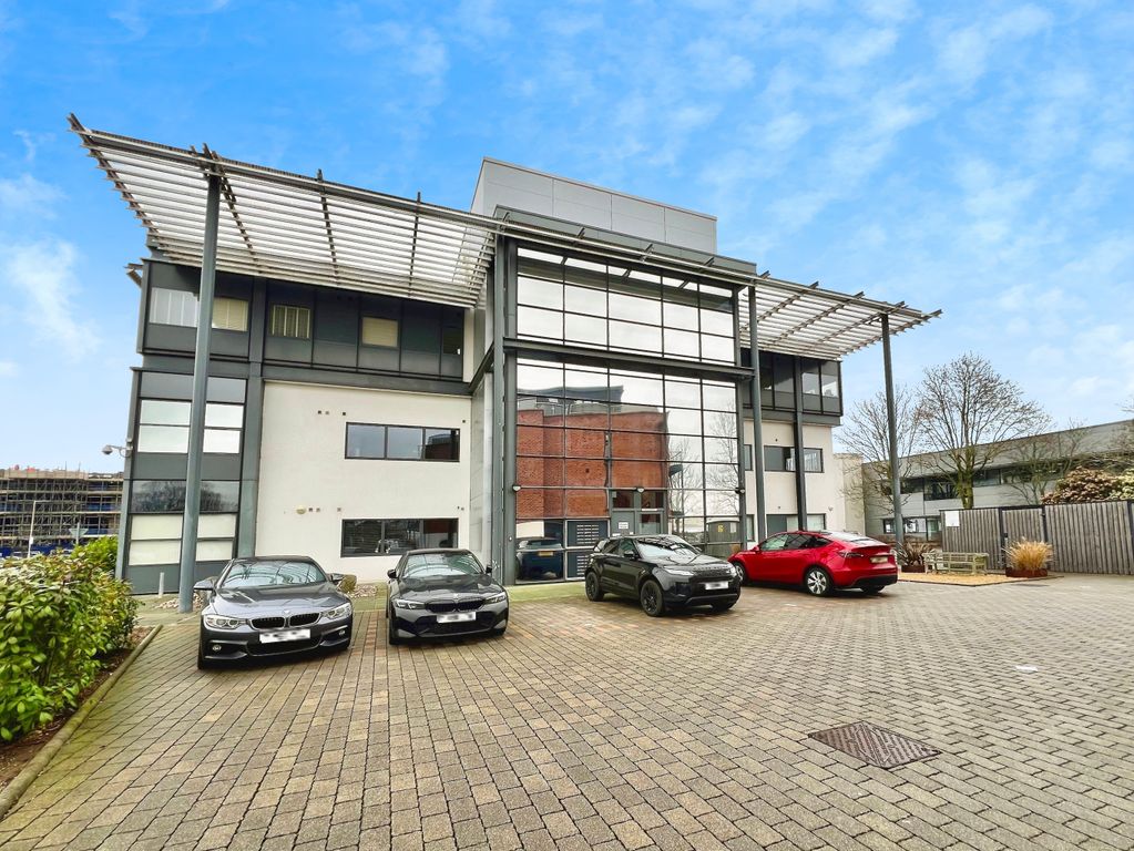 Property photo 1 of 11 Front