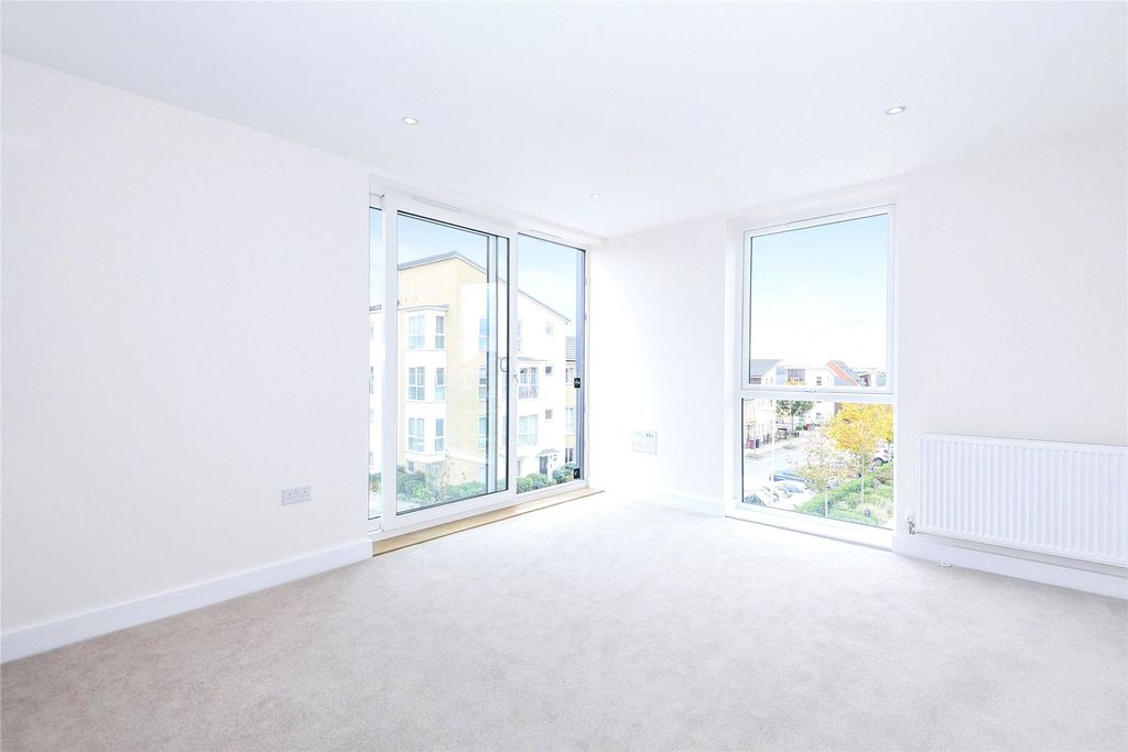 Property photo 2 of 5 Living Room