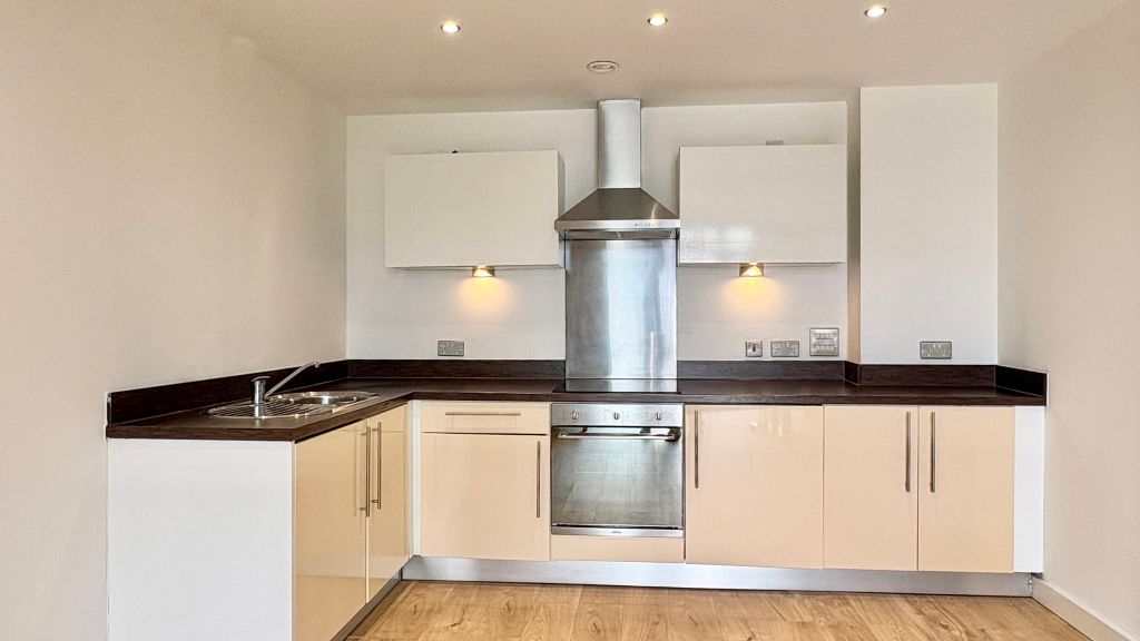Property photo 2 of 13 Kitchen