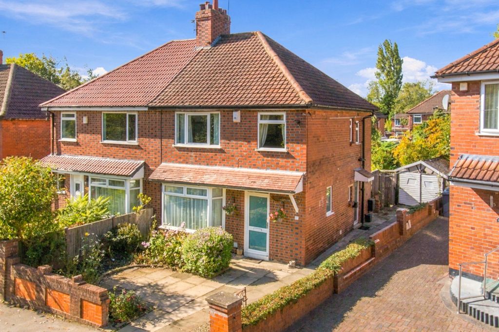 Property photo 1 of 21