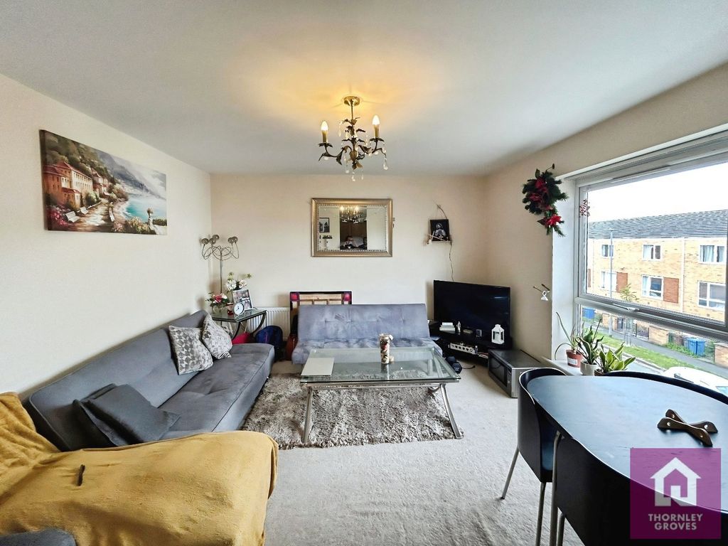 Property photo 2 of 15 Picture No. 03