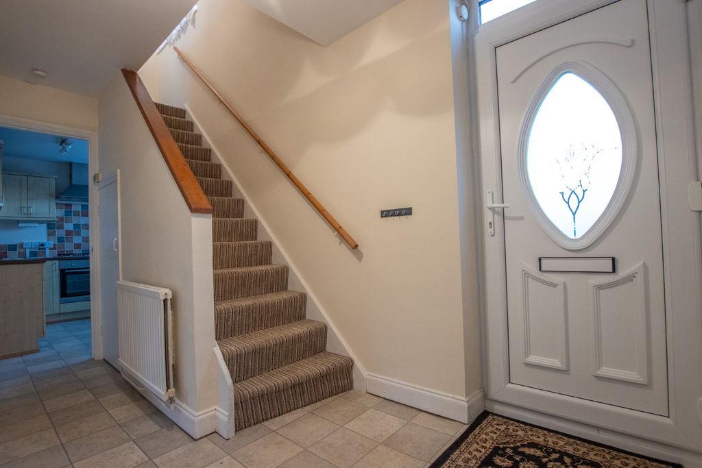 Property photo 3 of 18 4753525