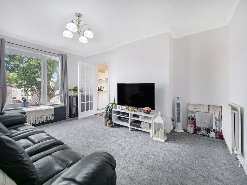 Property photo 2 of 21 Picture No. 05