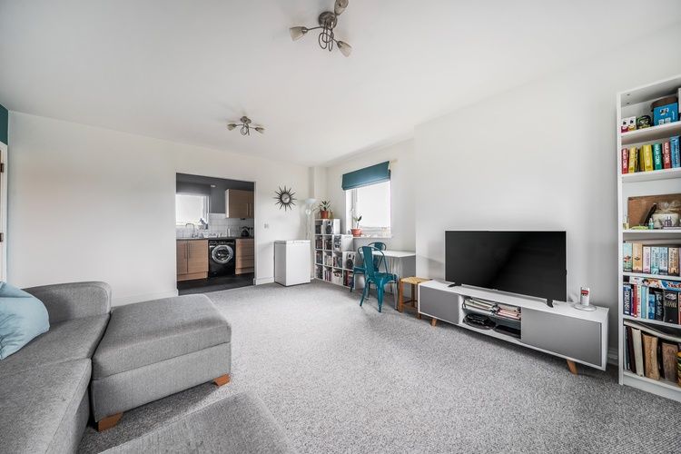 Property photo 2 of 19