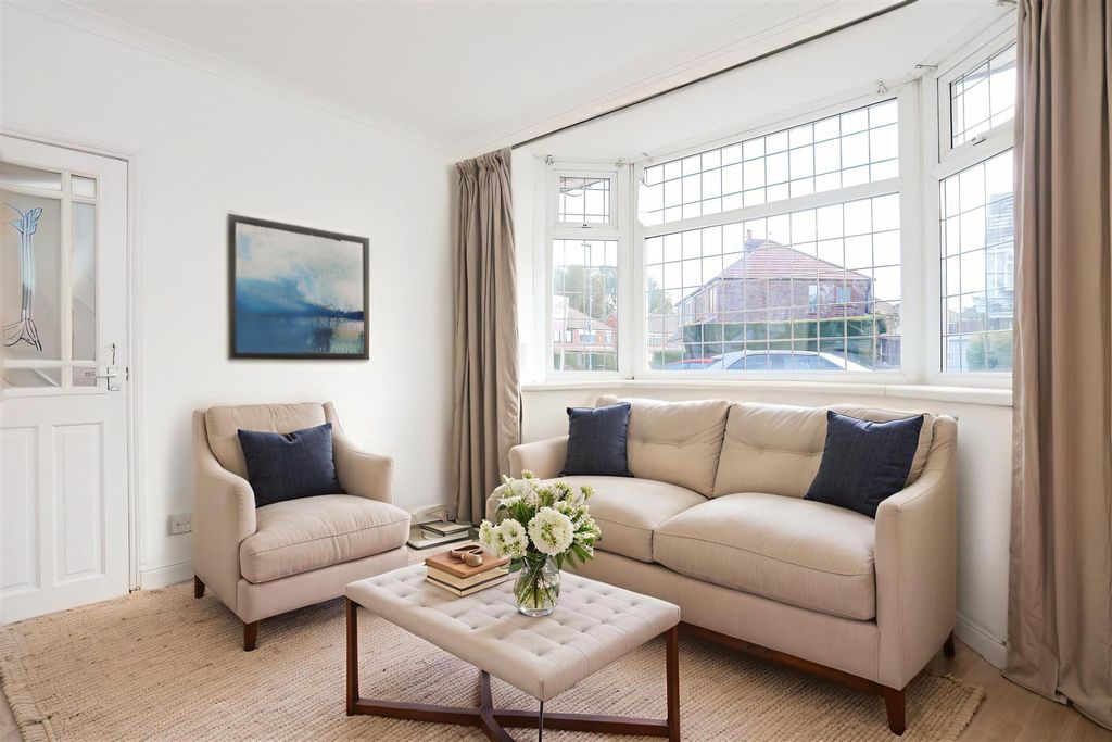 Property photo 2 of 18 2.Jpg