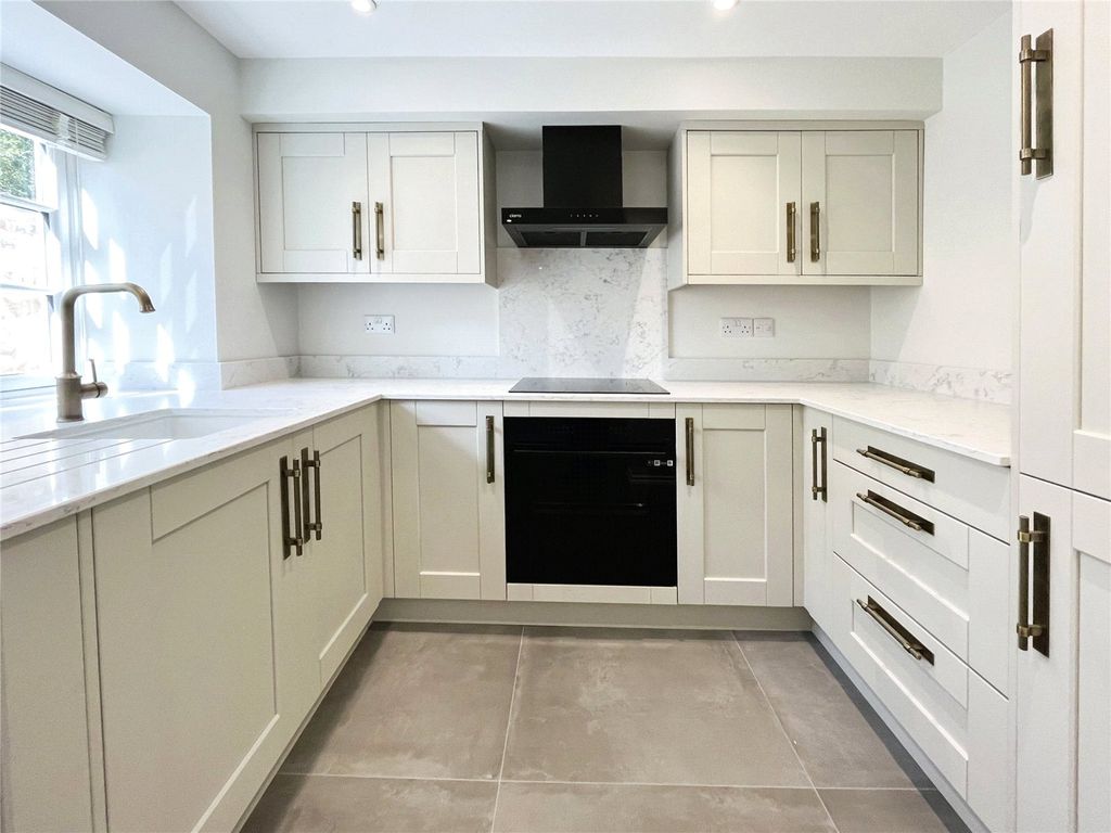 Property photo 3 of 13 Kitchen-Diner