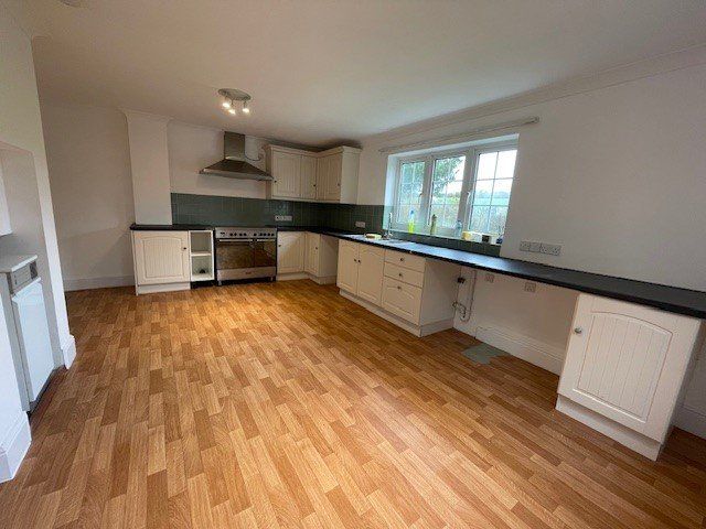 Property photo 2 of 11 Picture No. 07