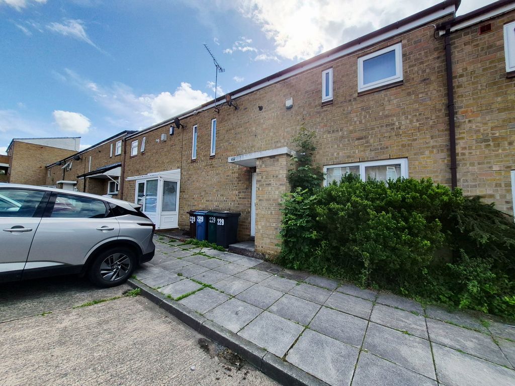 Property photo 1 of 20