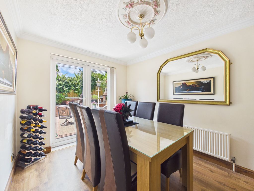 Property photo 3 of 24 Dining Room