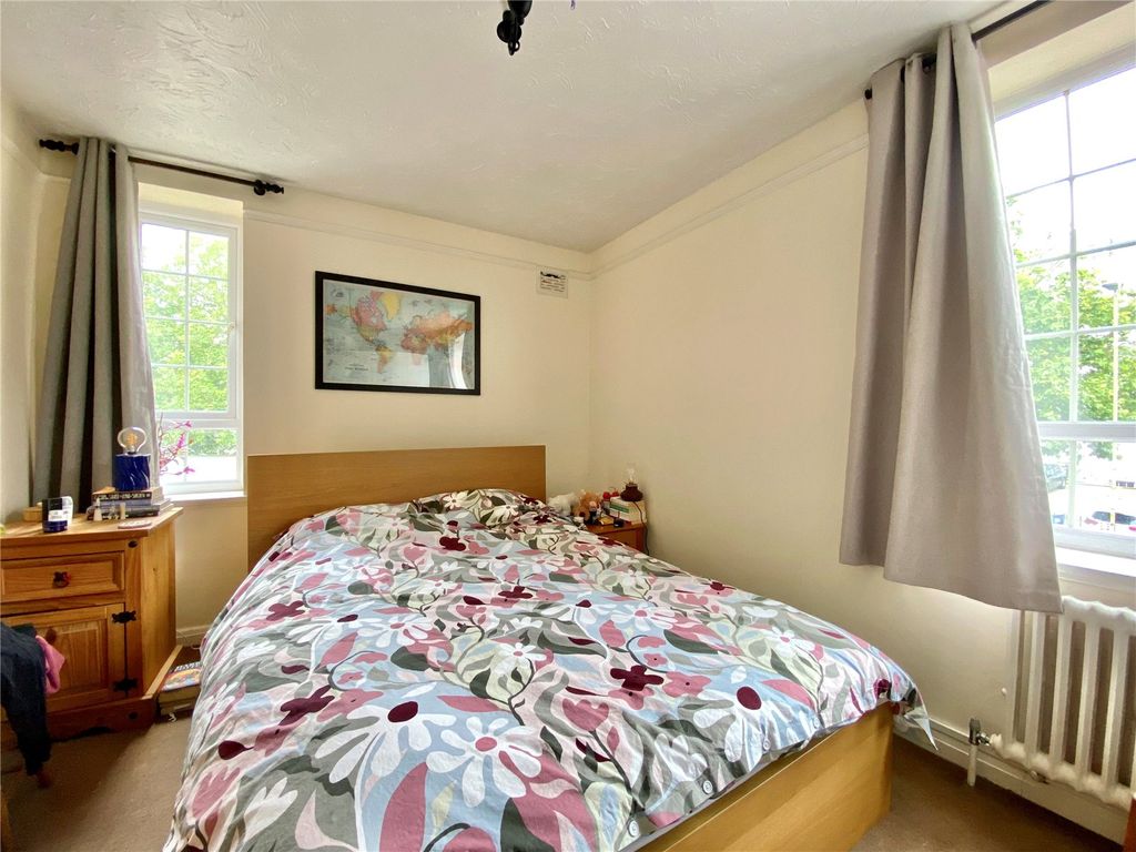 Property photo 3 of 9 Picture No. 09