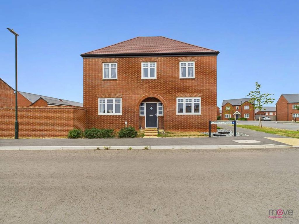 Property photo 1 of 32