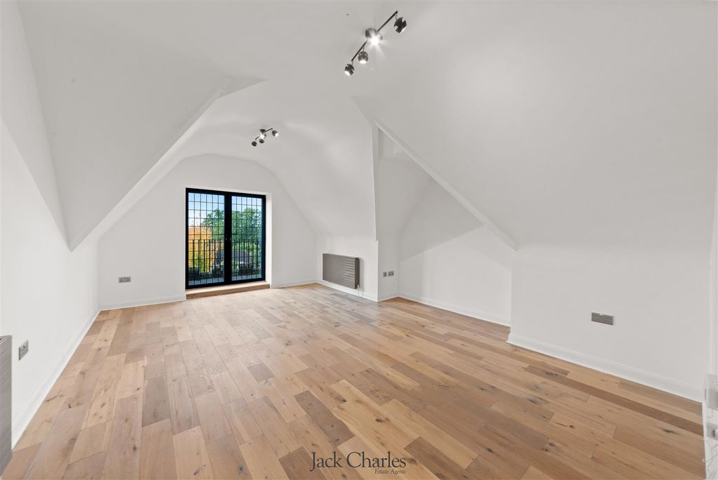 Property photo 2 of 24 12 High Hilden House 3.Jpg