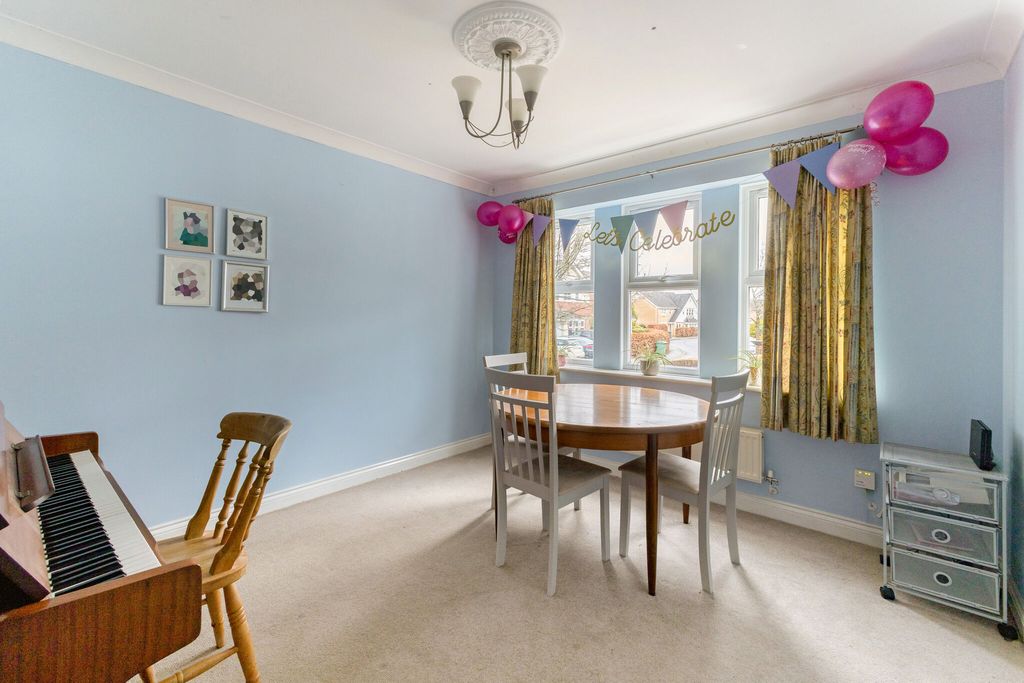 Additional image 5 of 5 bed detached house for saleHuron Drive, Liphook GU30
