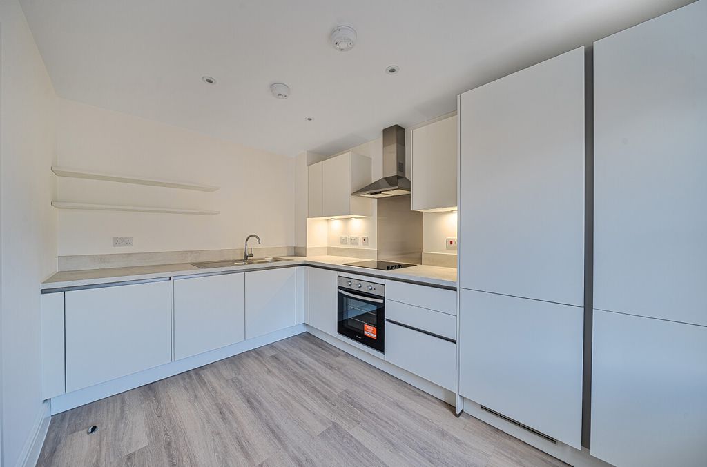 Property photo 3 of 10 1410571-22-6985Fe...