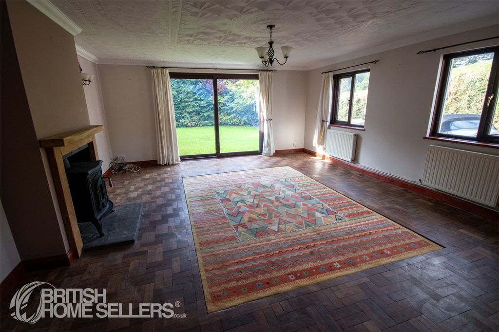 Property photo 2 of 31 Picture No. 41