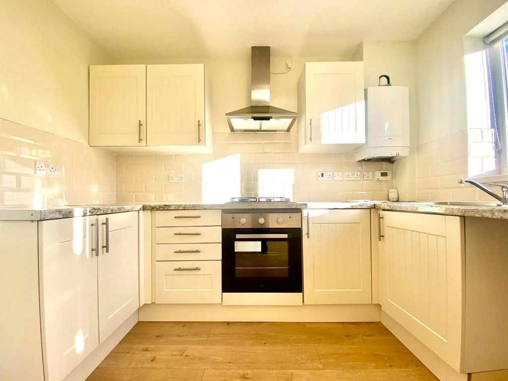 Property photo 3 of 11 Img_2692.Jpg