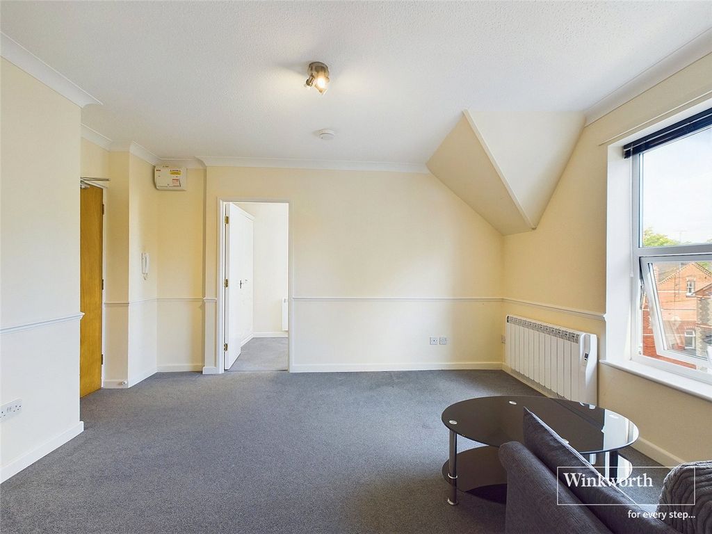 Property photo 3 of 7 Picture No. 11