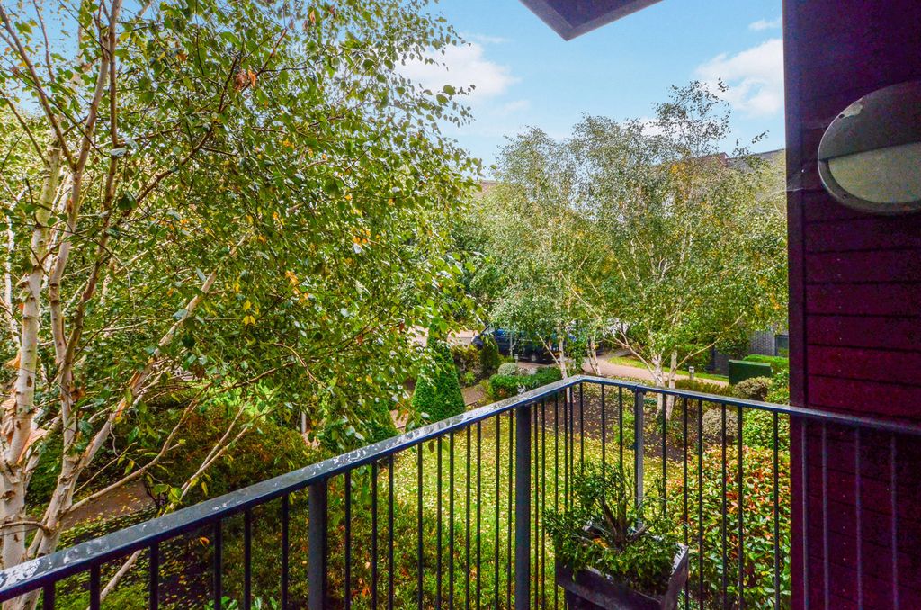 Property photo 3 of 15 Pbox-Img.Jpg
