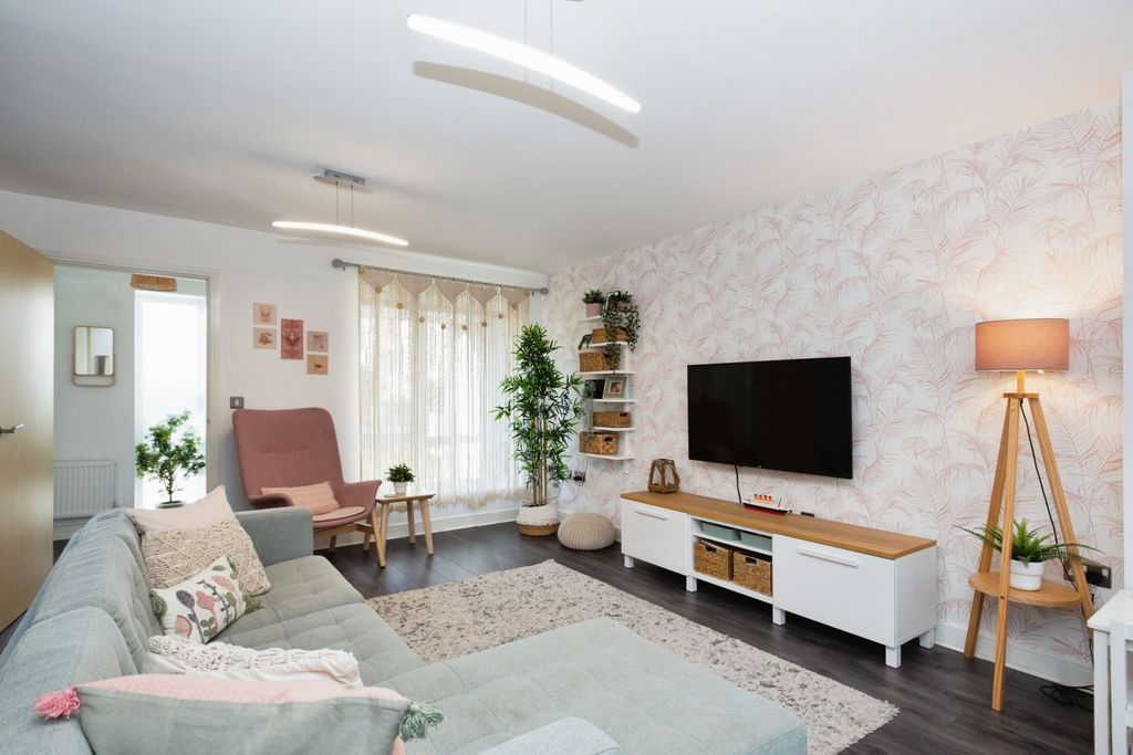 Property photo 3 of 15 Open Plan Living