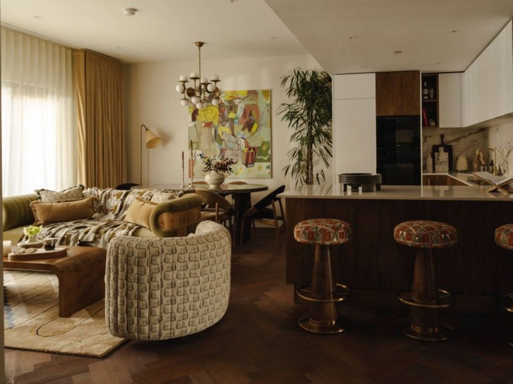 Property photo 3 of 21