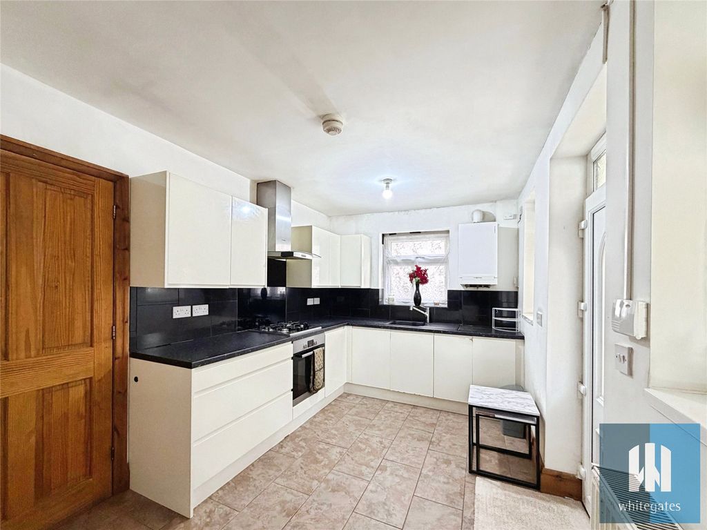 Property photo 2 of 21 Picture No. 39