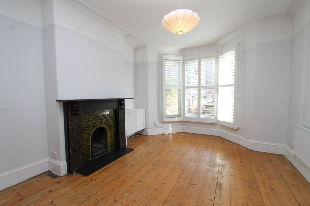 Property photo 2 of 17 Sitting Room