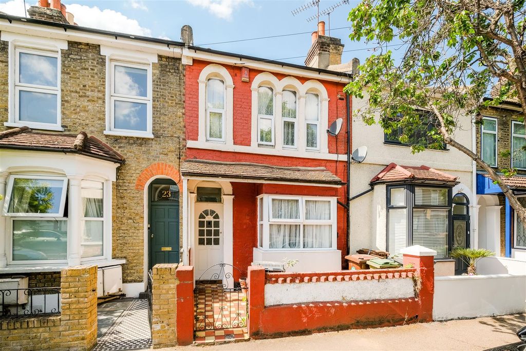 Property photo 1 of 19