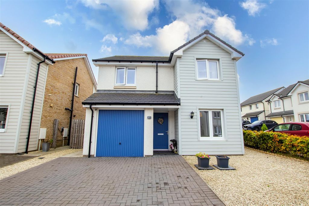 Property photo 1 of 23 External.Front.Jpg