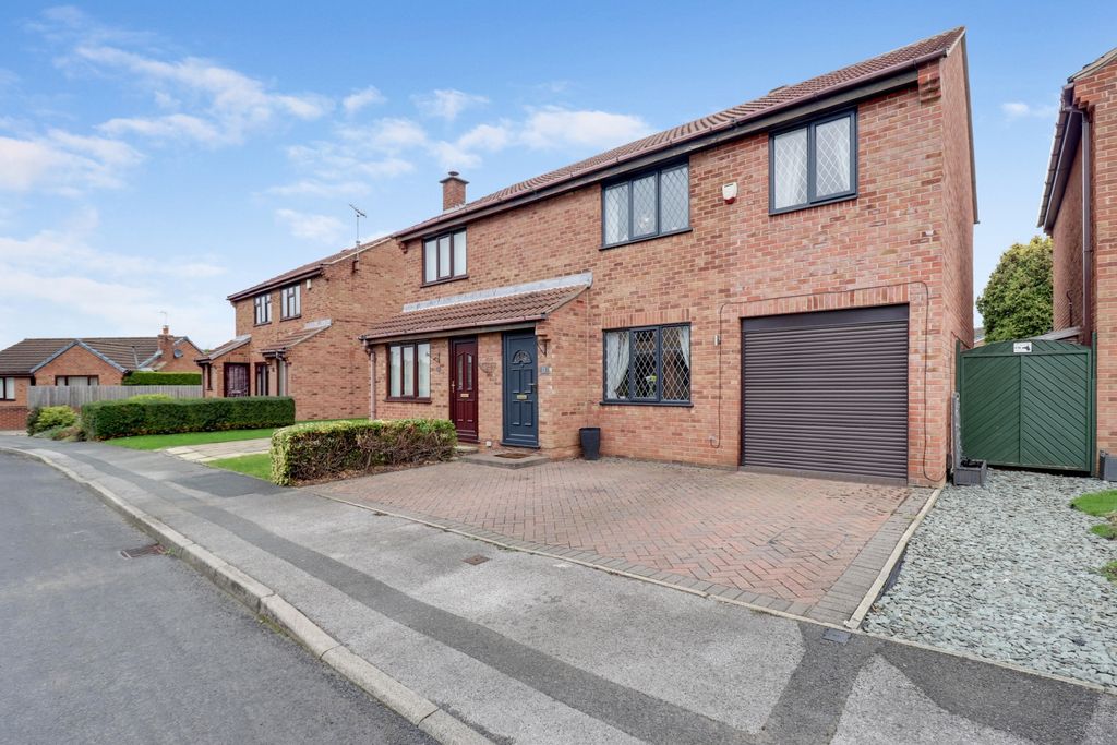 Property photo 1 of 22 1- Rob Hammond Ewemove Pontefract