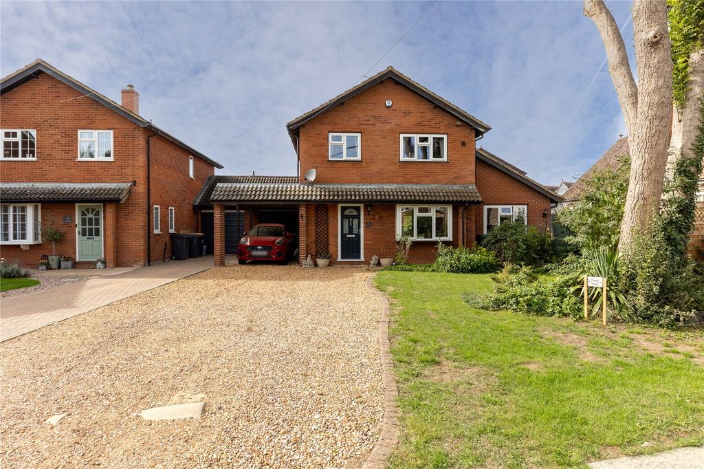 Property photo 1 of 19 Picture No. 01