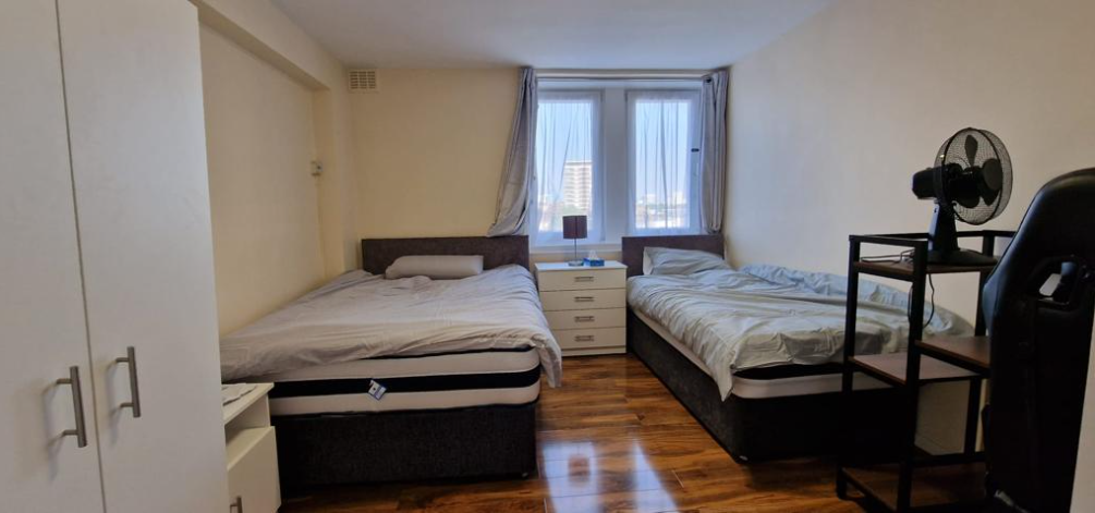 Property photo 3 of 10