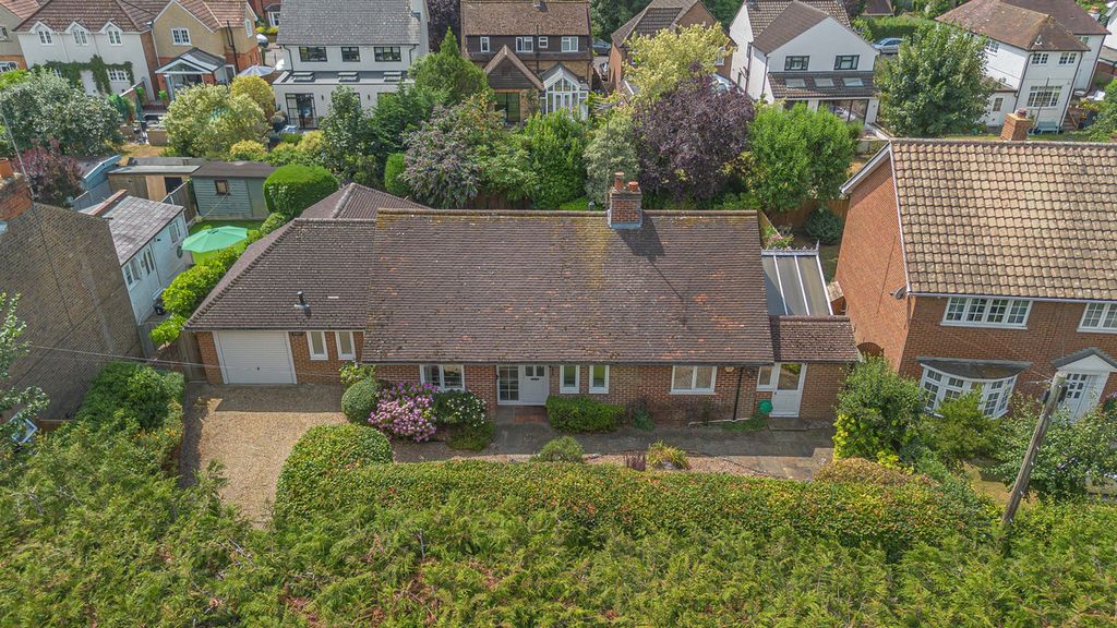 Property photo 1 of 27