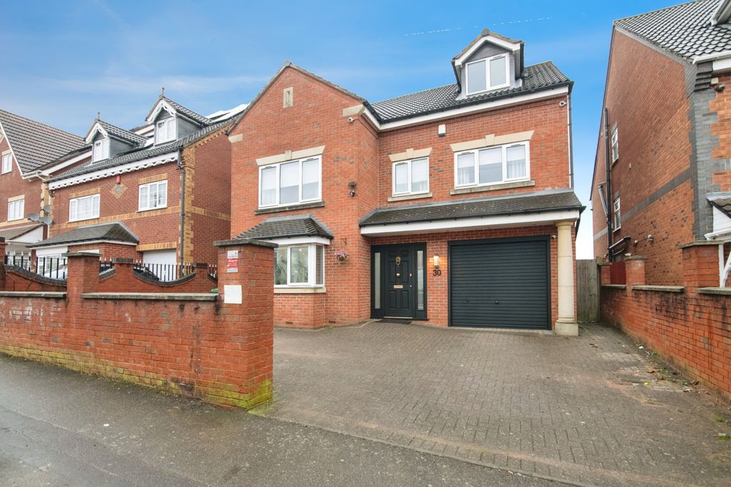 Property photo 1 of 15
