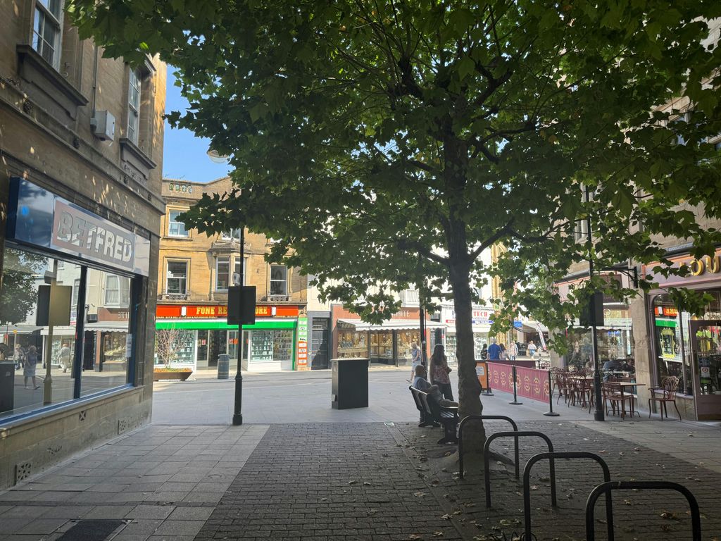 Property photo 2 of 6 1 2.Jpg