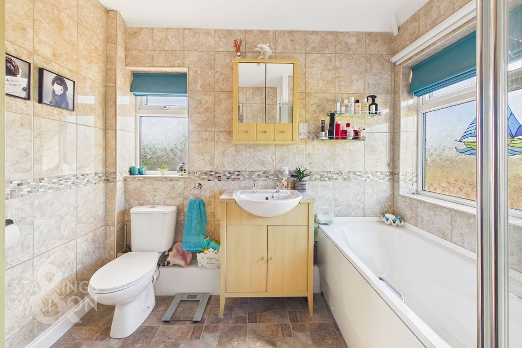 Additional image 26 of 4 bed semi-detached house for saleWarren Road, Gorleston, Great Yarmouth NR31