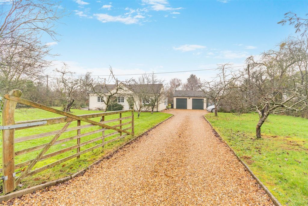 Property photo 1 of 33