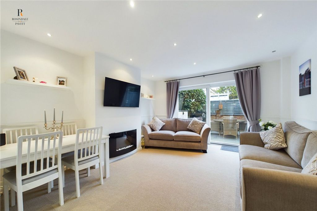 Property photo 3 of 20