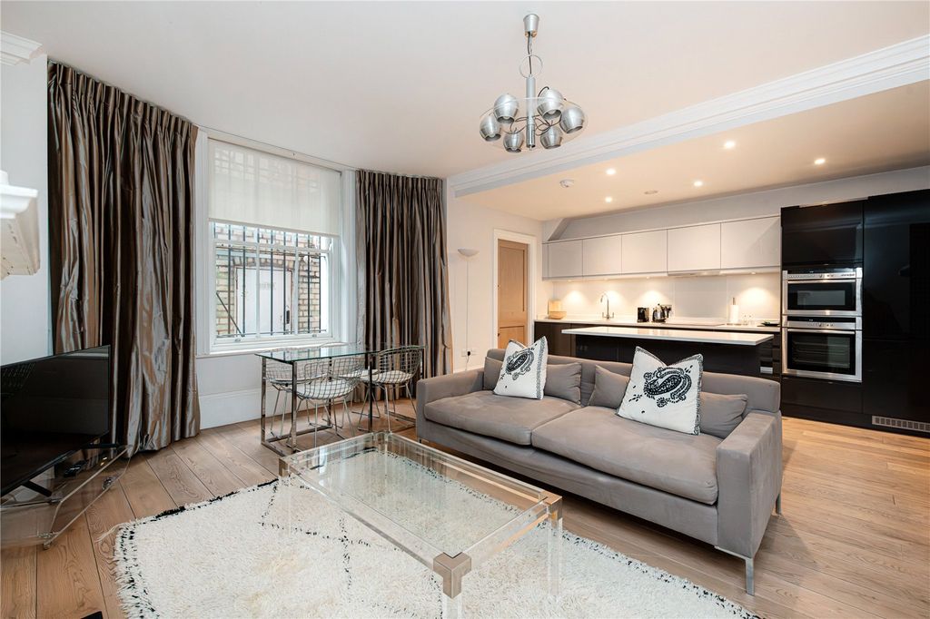 Property photo 1 of 7 Reception Room