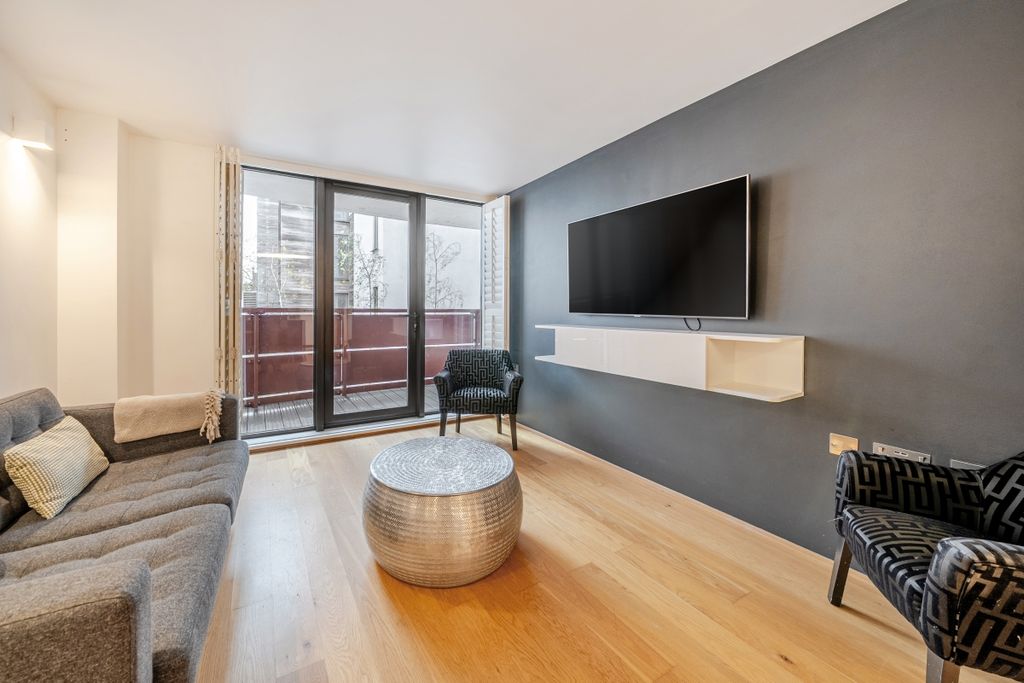 Property photo 1 of 18 1386249-12-692d7E...