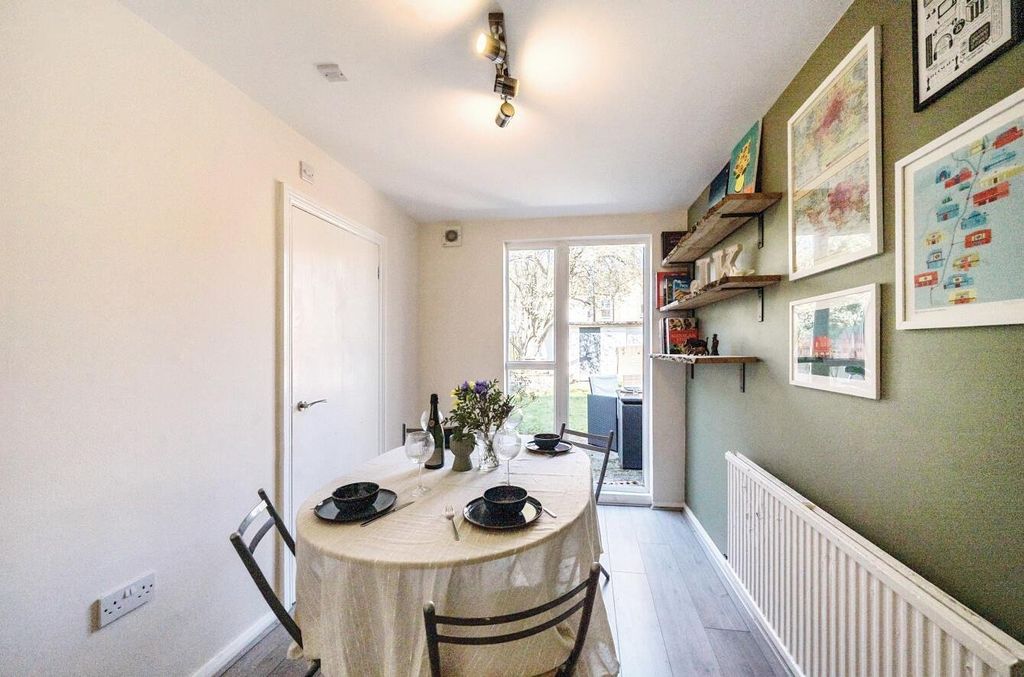 Property photo 3 of 15 Picture No. 03