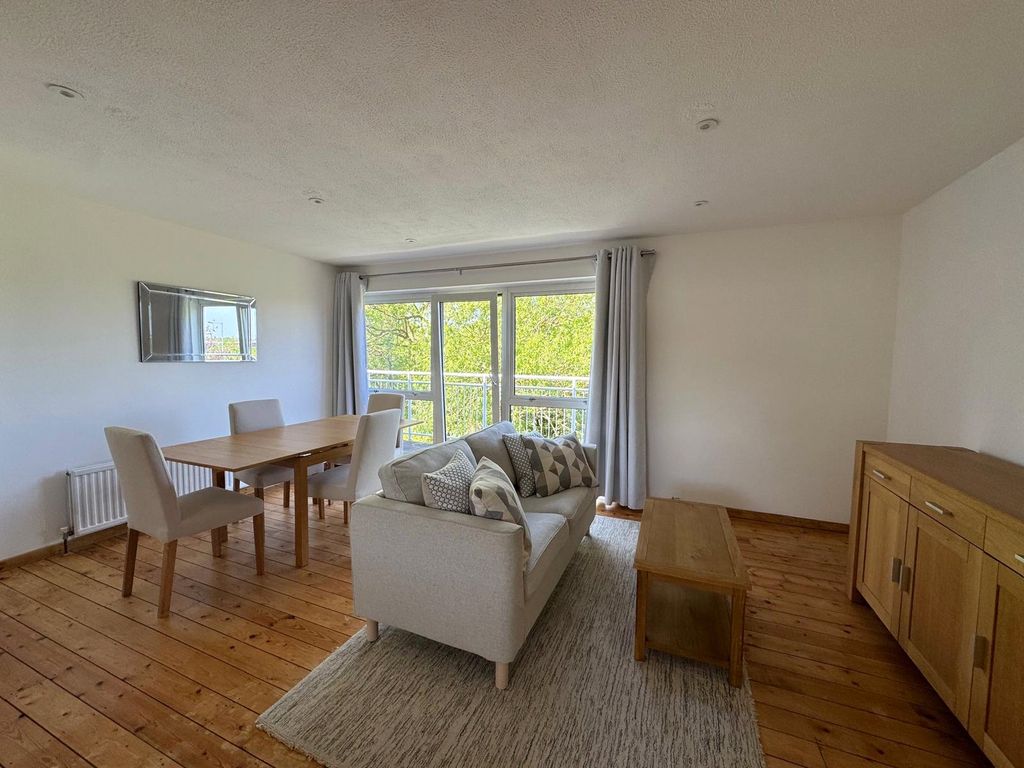 Property photo 2 of 9 Picture No. 05