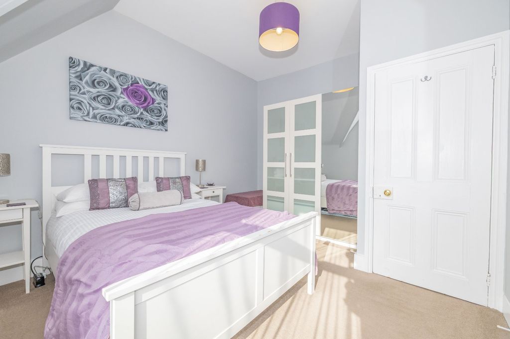 Additional image 8 of 2 bed flat for saleOld Dover Road, Canterbury, Kent CT1