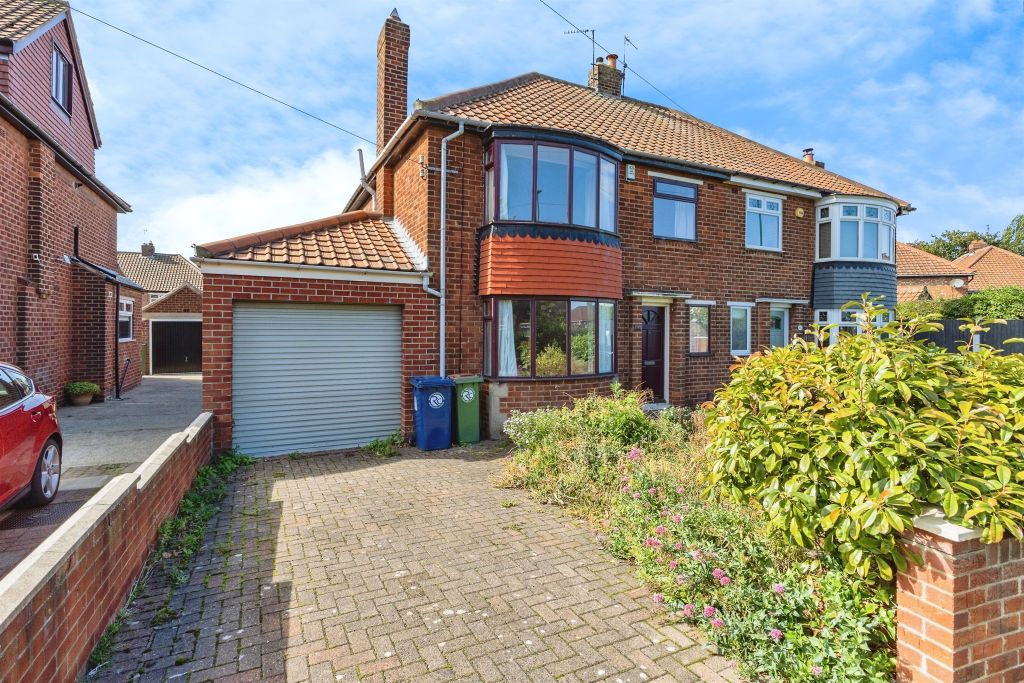 Property photo 1 of 15