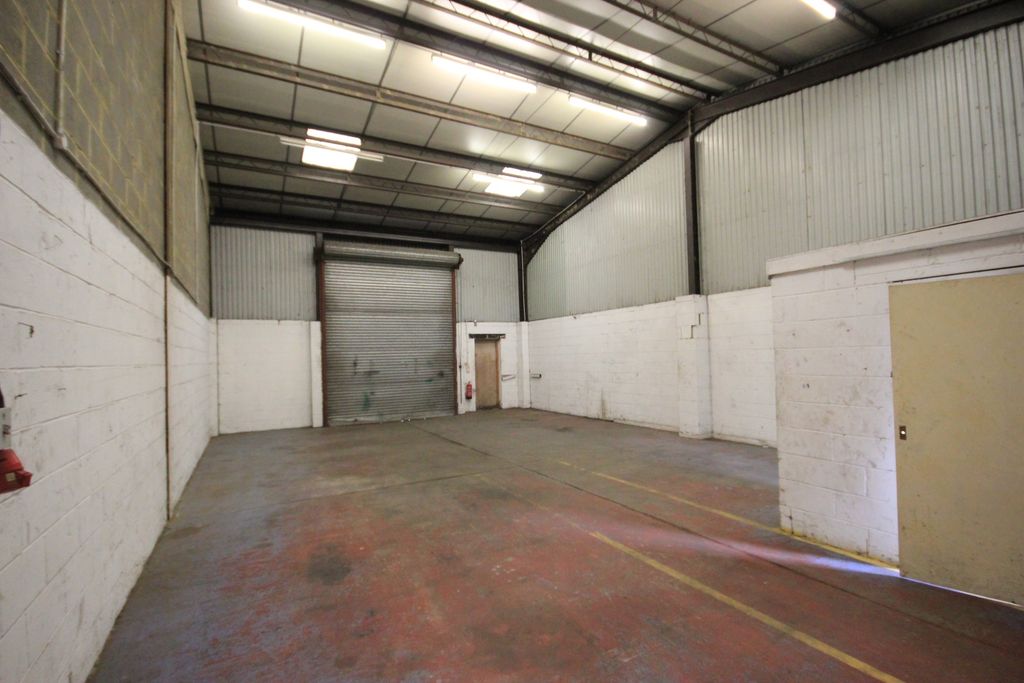 Property photo 3 of 6